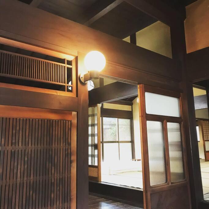 Отель Old Japanese House Tondabayashi Экстерьер фото